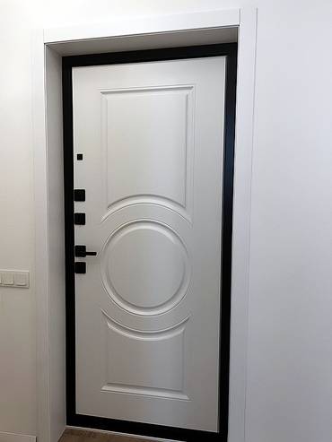 Панель МДФ белого цвета